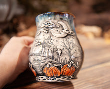 Load image into Gallery viewer, 3 Haunted House