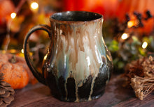 Load image into Gallery viewer, 186 Happy Halloween Witch