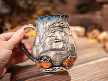 Load image into Gallery viewer, 3 Haunted House
