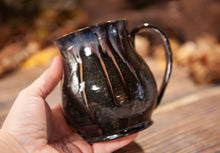 Load image into Gallery viewer, 23 Haunted House
