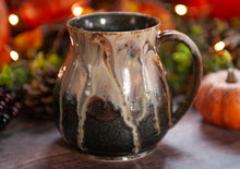Load image into Gallery viewer, 226 Happy Halloween Witch
