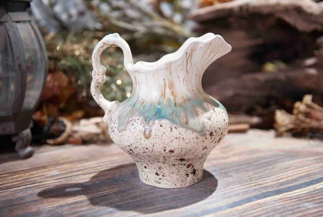 43 Green/White pitcher