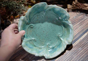 52 Decorative Swirl Plate