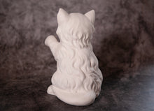 Load image into Gallery viewer, Playful Kitten - Bisque
