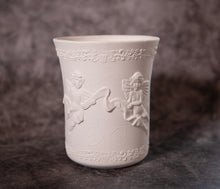 Load image into Gallery viewer, Cherub Pot - Bisque
