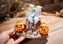 Load image into Gallery viewer, 2 Ghosts with Pumpkins
