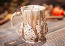 Load image into Gallery viewer, 10 Ghost
